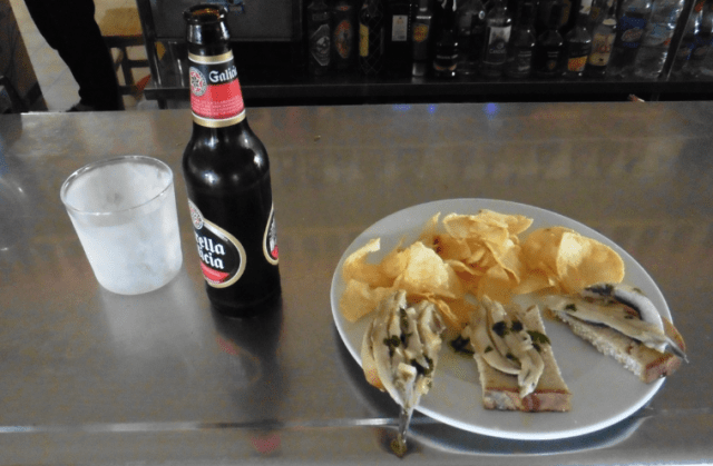 I think the lady in Café Europa likes me! 